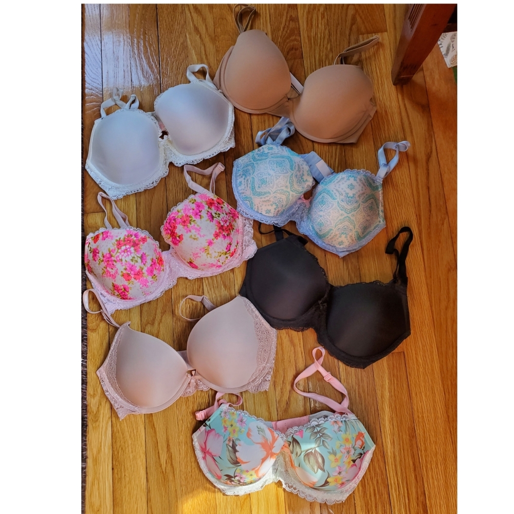 Lot of 7 Victoria's Secret lightly lined demi bras size 32DD